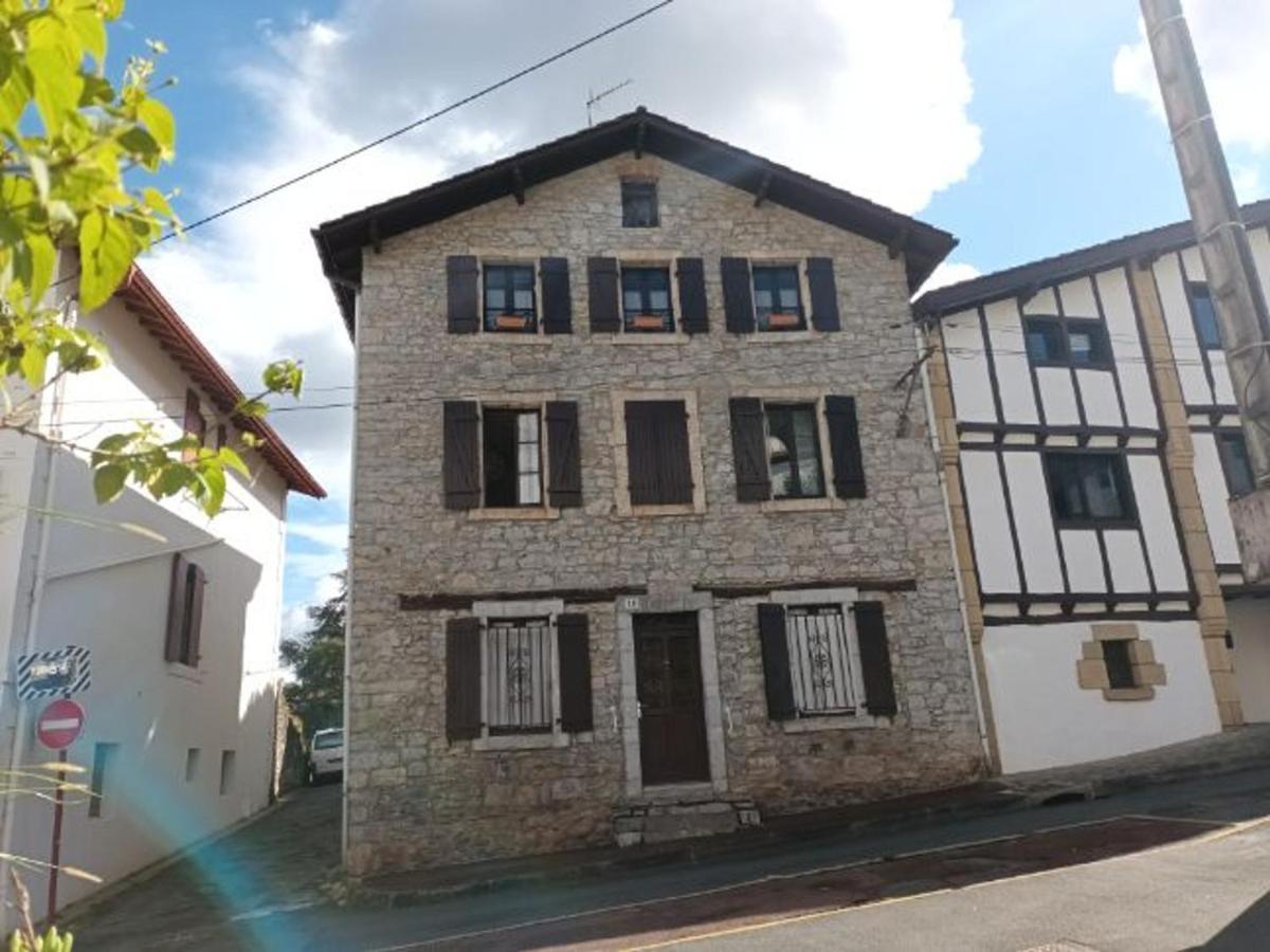 Appartement T2 Renove, Centre-Ville Hendaye, Proche Baie, Sans Ascenseur, Balcon, Calme, Wifi Non Inclus - Fr-1-239-850 エクステリア 写真